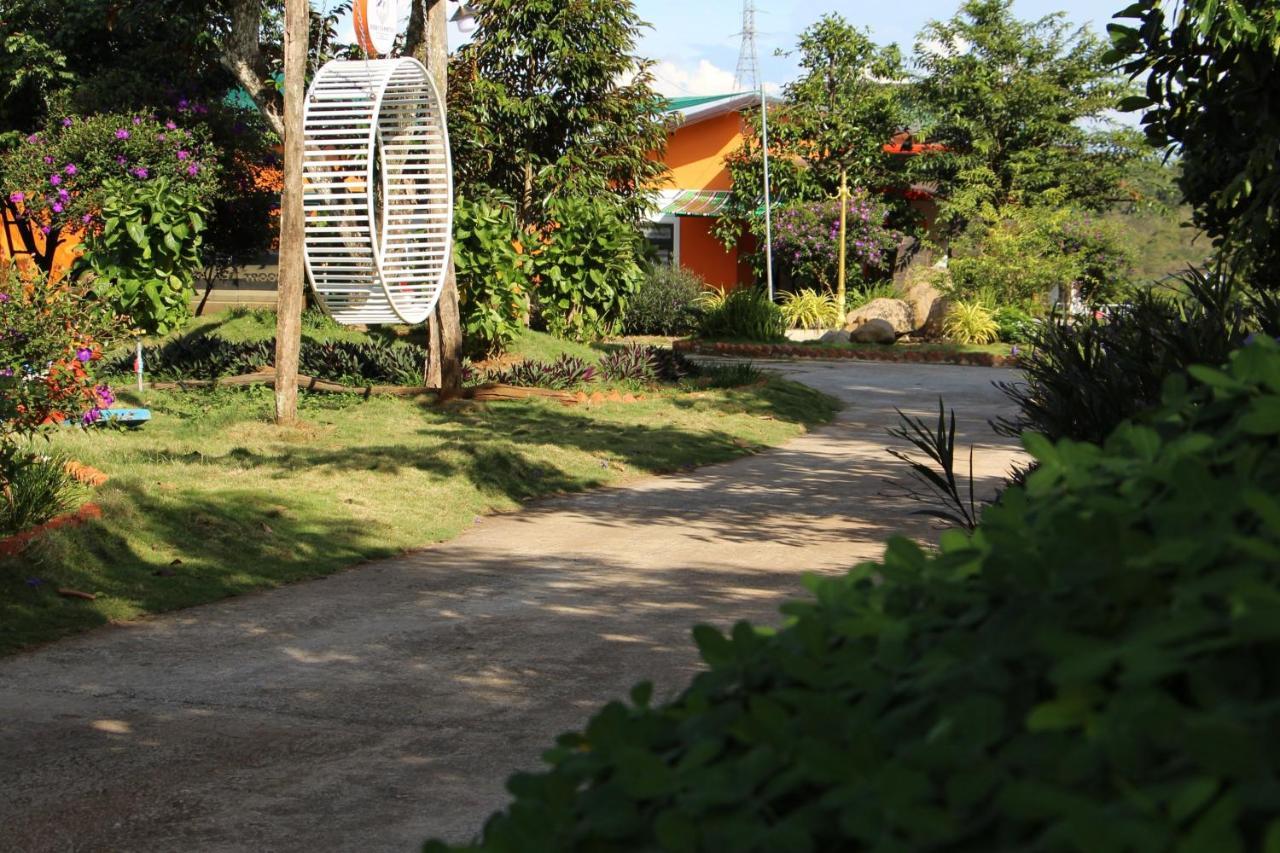Bobbyfarm Apartment Gia Nghĩa Екстериор снимка